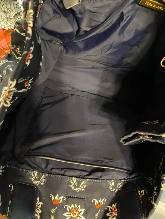 Ella Large Printed Tote - Picture 14 of 14